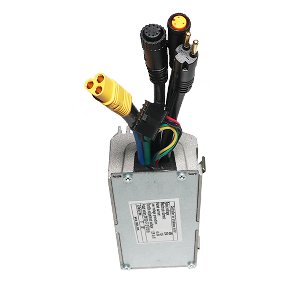 Revi Cheetah controller connectors detail