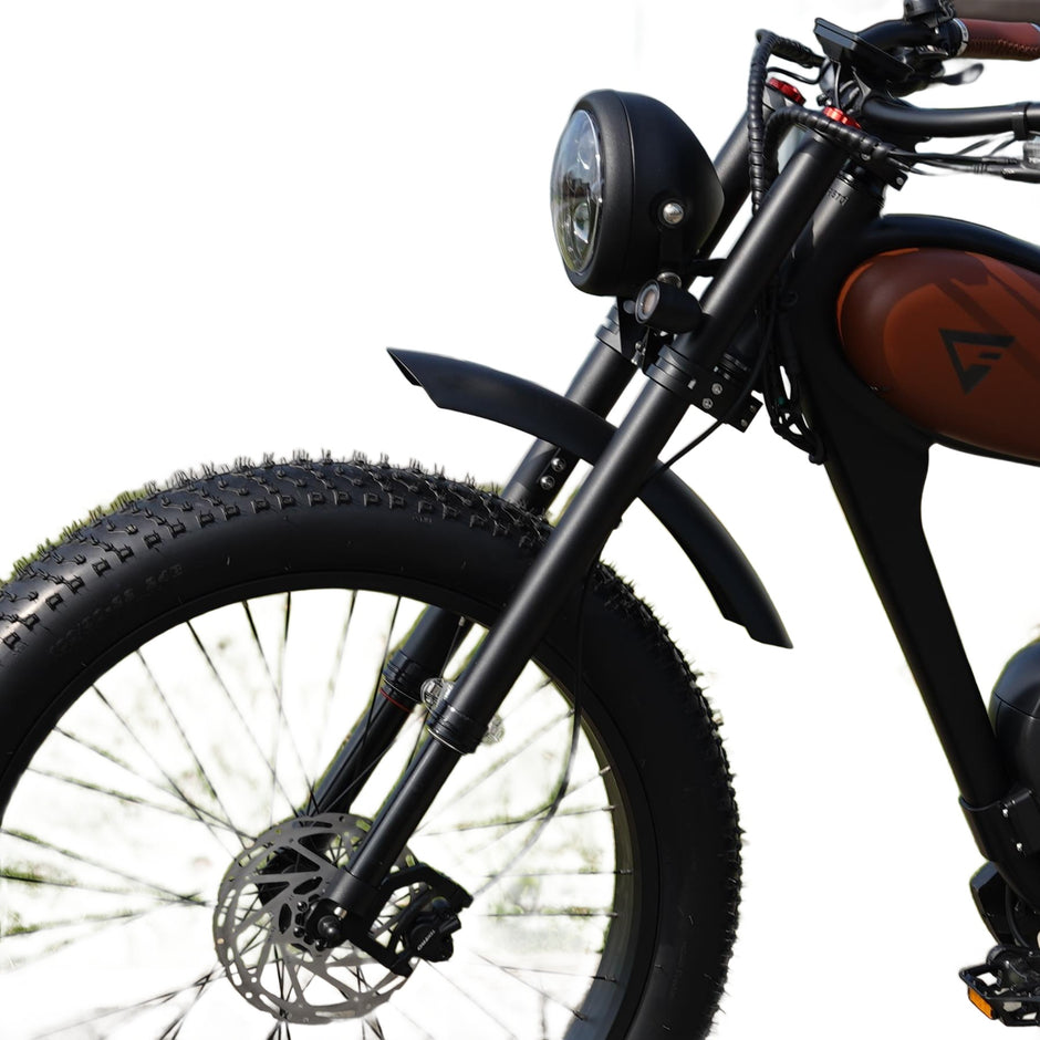 Revi Cheetah air ride suspension fork on the Cheetah e-bike front end, white background
